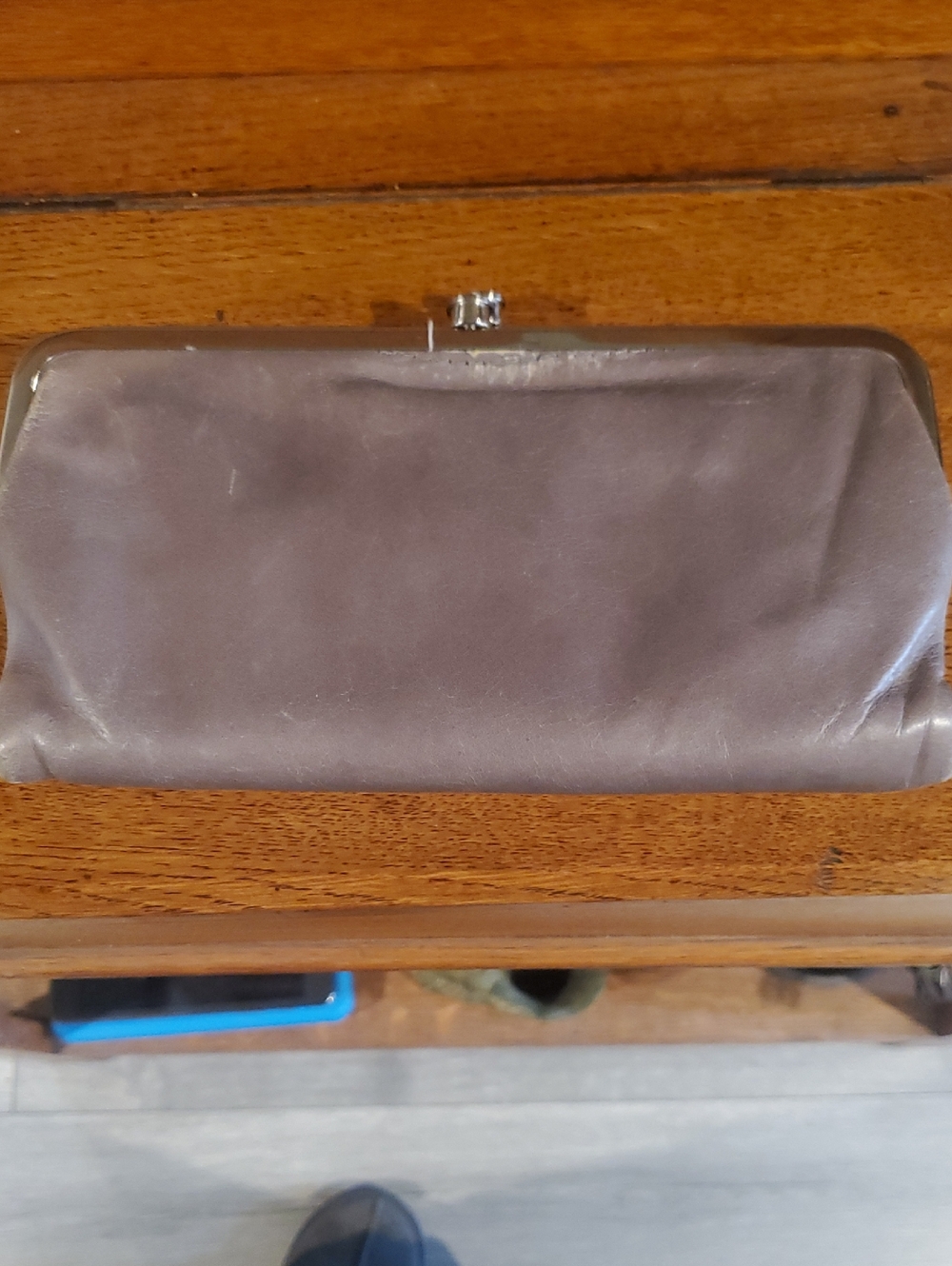HOBO Brown Leather Kiss-Lock Wallet